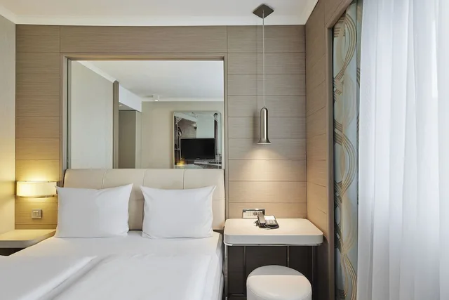 غرفة بزنس مزدوجة، Titanic Comfort Mitte 3/7