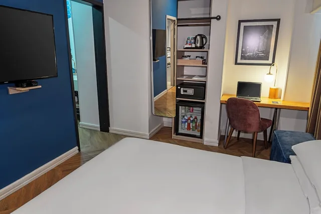 Urban, Queen Bed, Courtyard View، Hotel Faranda Collection Cali 3/7