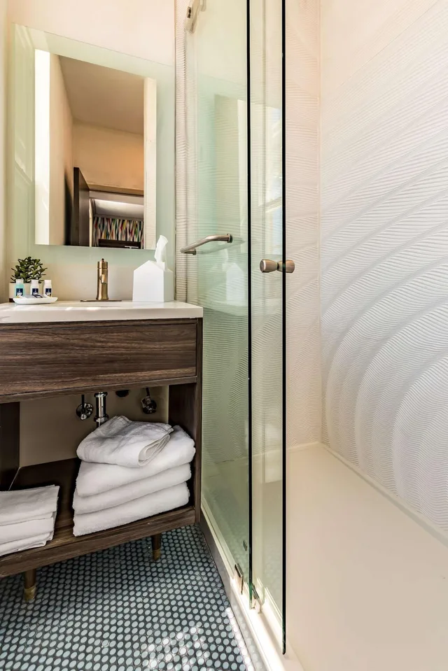 Family, Multiple Beds, Accessible، Signature San Francisco 5/6