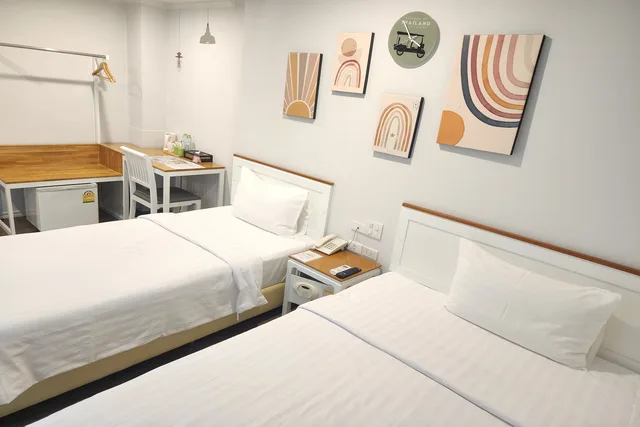 غرفة سوبيريور، J Place Hotel by ZUZU 2/8