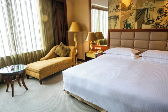 Standard, King Bed, City View, Kempinski Hotel Shenzhen 1/10