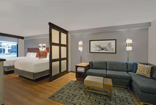 غرفة بسرير كوين في طابق مرتفع، Hyatt Place Jackson/ Ridgeland 1/4
