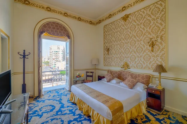 Gold, Deluxe, King Bed, Side Sea View، Le Metropole Luxury Heritage Hotel Since 1902 by Paradise Inn Group 2/8