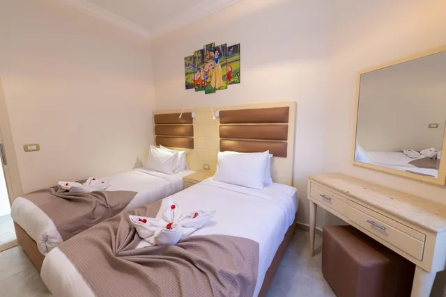 3 Bedrooms, Suite, Lagoon View، Marom Port Said Resort & Beach 7/10
