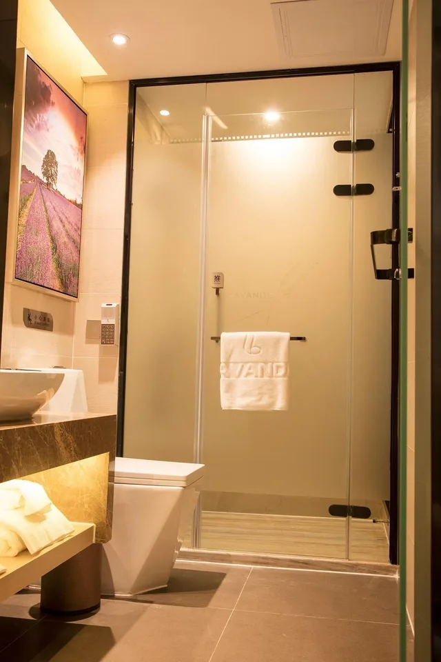 غرفة ديلوكس بسرير مزدوج، Lavande Hotels Shenzhen North Railway Station Bantian Metro Station 2/2