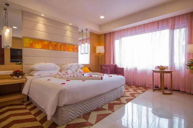 Premium, Double Bed, DOLPHIN HOTEL 5/10