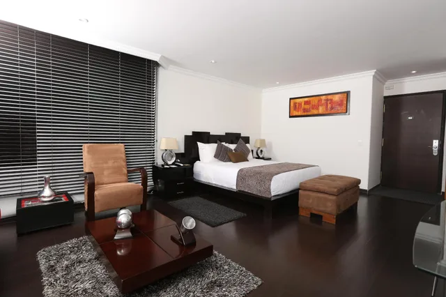 جناح بإطلالة، Suites 108 1/1