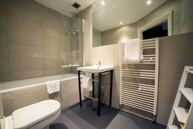 غرفة قياسية بسريرين منفصلين، Grey Street Hotel 6/9