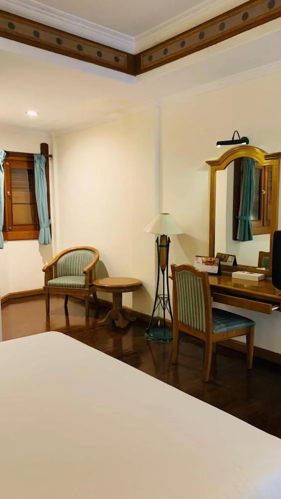 غرفة سوبيريور مفردة بسرير كينج، KRESNA HOTEL WONOSOBO 3/3