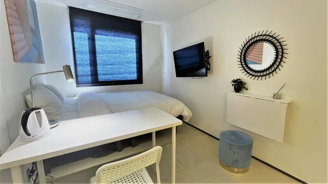 غرفة كبيرة بسرير مزدوج، Five Hotel Jongno 2/4