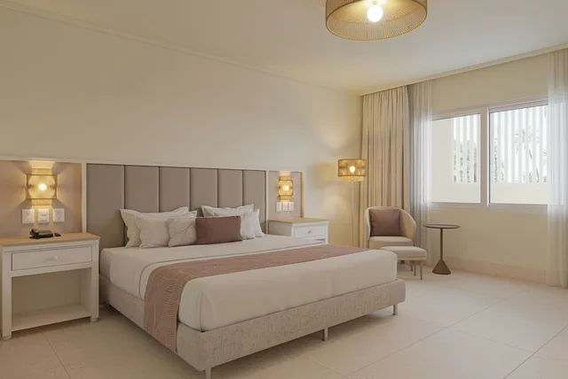 DTVK Standard 1 King Bed, Tropical View، Wyndham Alltra Punta Cana All-Inclusive Resort Hotel 1/5