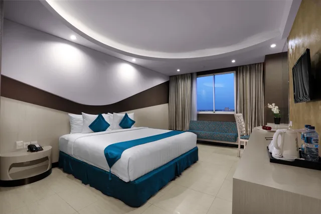 Superior Double (CM)، Aston Cirebon Hotel and Convention Center 4/6