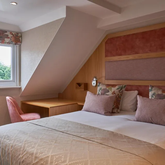 جناح جونيور، The Fairlawns Hotel And Spa 1/6