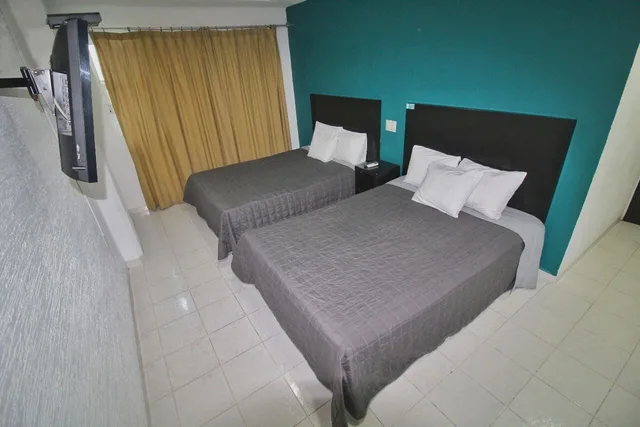 غرفة أساسية بسريرين مزدوجين، EMS Hoteles Real De Boca 1/2