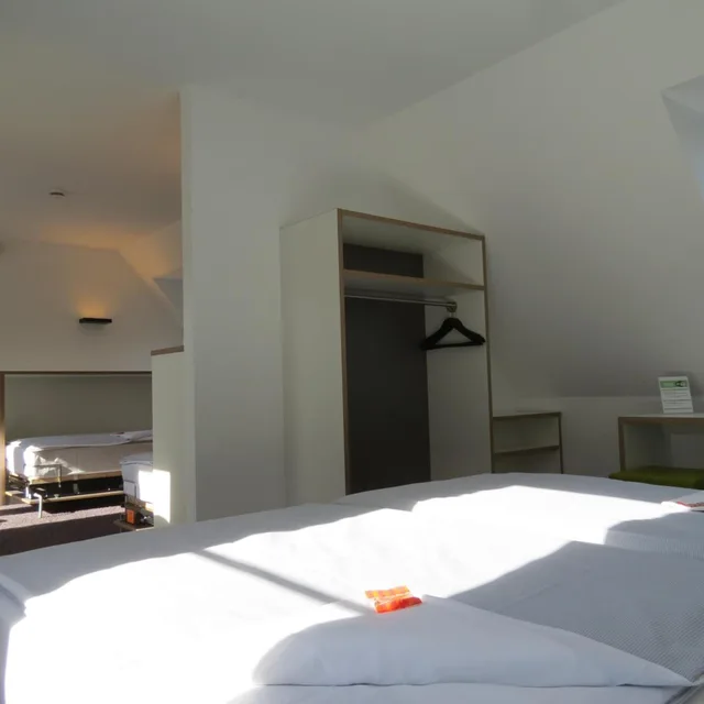 غرفة اقتصادية رباعية، Comfor Hotel 8/10