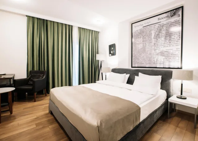 غرفة سوبيريور بسرير مزدوج بإطلالة على المدينة بشرفة، Citadel Narikala Hotel 3/10