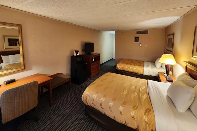 غرفة قياسية بسرير مزدوج، Quality Inn Horseheads 1/6