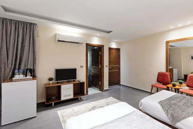 غرفة قياسية بسريرين منفصلين، Pyramids Yard Hotel 3/4