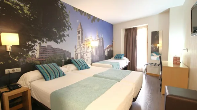 غرفة ثلاثية، ELE Enara Boutique Hotel 4/10