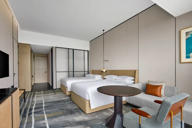 غرفة ديلوكس بسريرين منفصلين بإطلالة على المدينة، Sheraton Chengdu Pidu 5/9