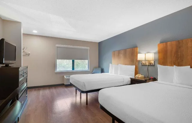 استوديو بسريرين مزدوجين لذوي الإعاقة، Extended Stay America Los Angeles - Burbank Airport 1/10