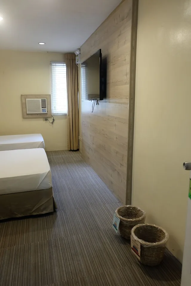 غرفة ديلوكس ثلاثية بسرير مزدوج وسرير فردي، Spaces By Eco Hotel 1/2
