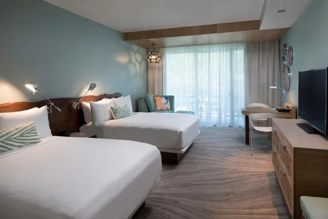 غرفة بسرير مزدوج بإطلالة على المسبح، Zota Beach Resort 1/1
