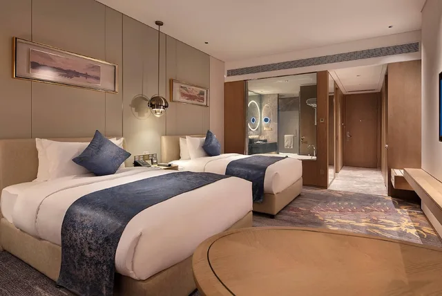 غرفة تنفيذية بسريرين منفصلين، Howard Johnson by Wyndham Jimei Lake Plaza Xiamen 1/1