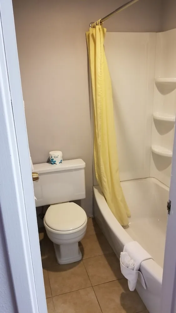 غرفة بسرير كينج، Santa Fe Inn Pueblo 2/2