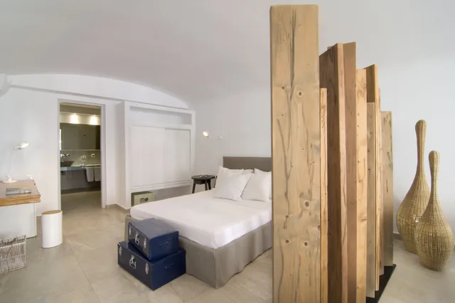 Suite, Queen Bed, Caldera View, Hot Tub، Santorini Secret Suites and Spa - Adults Only 3/3