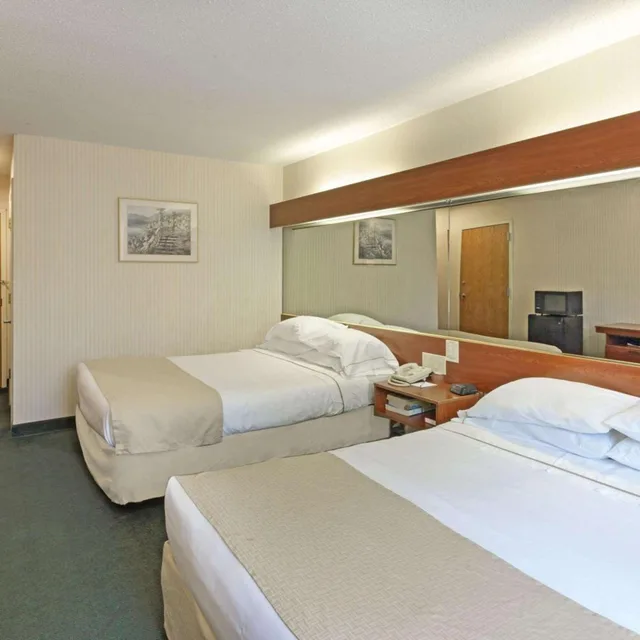 غرفة بسريرين كوين لذوي الإعاقة، Microtel Inn by Wyndham Matthews/Charlotte 5/9