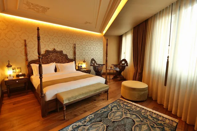 Suite, French Street View, Corner، Ajwa Sultanahmet Hotel 4/8