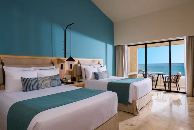 Preferred Club, Family, 1 King and 2 Double Beds, Ocean Front، Dreams Aventuras Riviera Maya 1/8