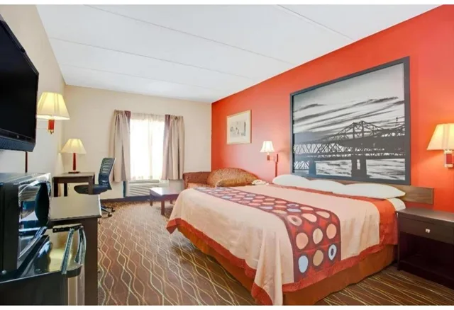 جناح بسرير كينج بمطبخ، Motel6 Canton, MS 1/6