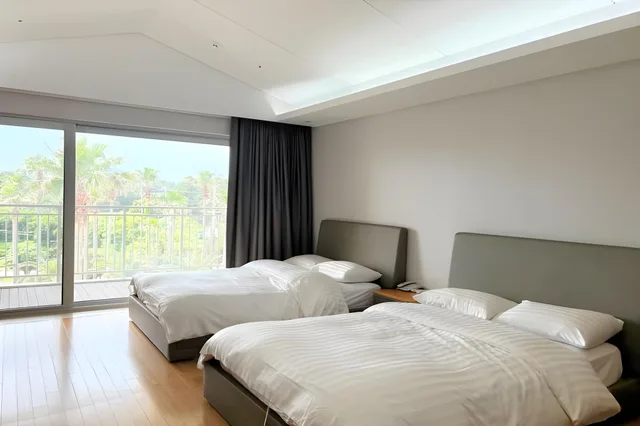 غرفة سوبيريور عائلية بسريرين منفصلين، Sono Calm Jeju 1/1