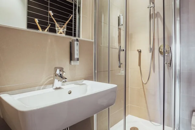 غرفة قياسية بسرير فردي، Garner Hotel Berlin - Charlottenburgm, an IHG Hotel 6/13