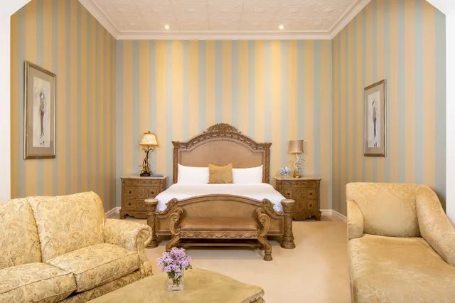 غرفة تنفيذية بسرير كينج، Retro Suites Hotel 2/8
