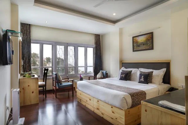 غرفة ديلوكس بإطلالة على الجبل، Hotel Sun Grace 1/1