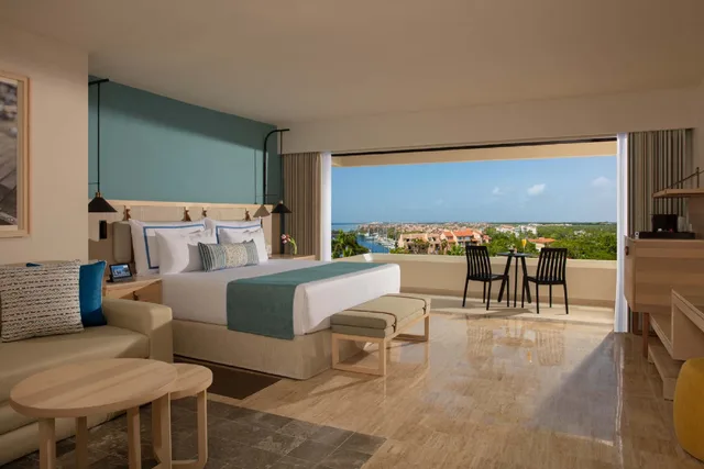 Preferred Club, Double Bed, Marina View، Dreams Aventuras Riviera Maya 2/3