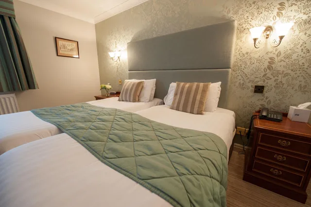 Room, Single, The Minster Hotel York 3/8