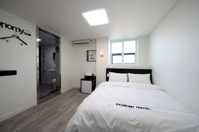 غرفة بسرير مزدوج، Ekonomy Hotel Incheon 4/10