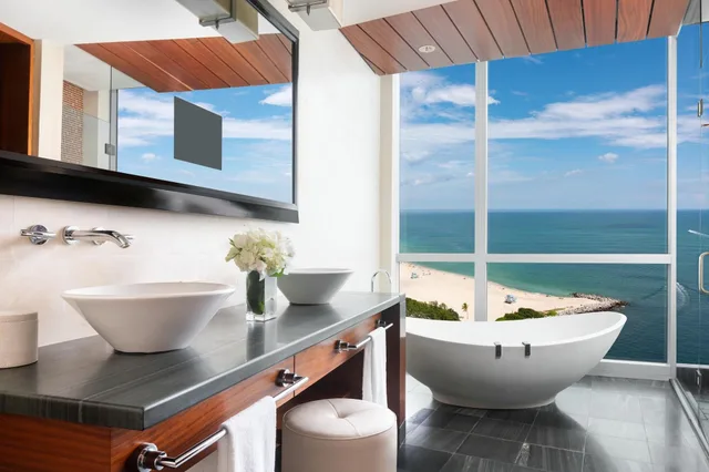 جناح بسرير كينج، Ritz Carlton Bal Harbour 4/4