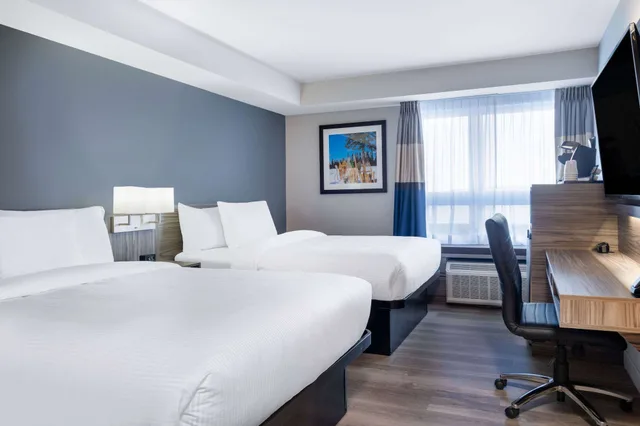 غرفة بسريرين كوين، Microtel Inn & Suites by Wyndham Kanata Ottawa West 4/7