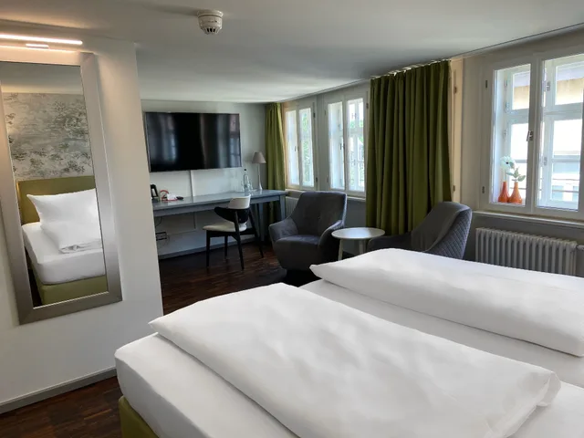 Room, Queen Bed, No Elevator, Annex، Hotel Kramerbrucke Erfurt 1/7