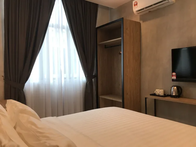 غرفة قياسية بسرير كينج، Dandelion Inn 3/6