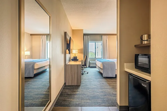غرفة بسرير كينج، Pestana Orlando Suites Lake Buena Vista 10/10