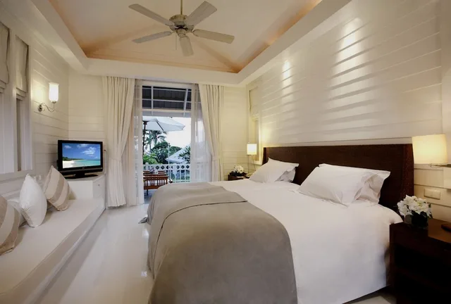 فيلا بسريرين منفصلين بإطلالة على الحديقة بغرفة نوم واحدة، Centara Grand Beach Resort Hua Hin 1/4
