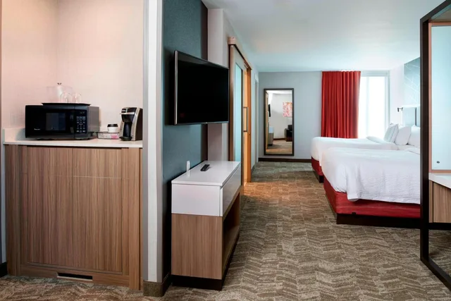 جناح بسرير كوين، Springhill Suites Grand Rapids West 3/10