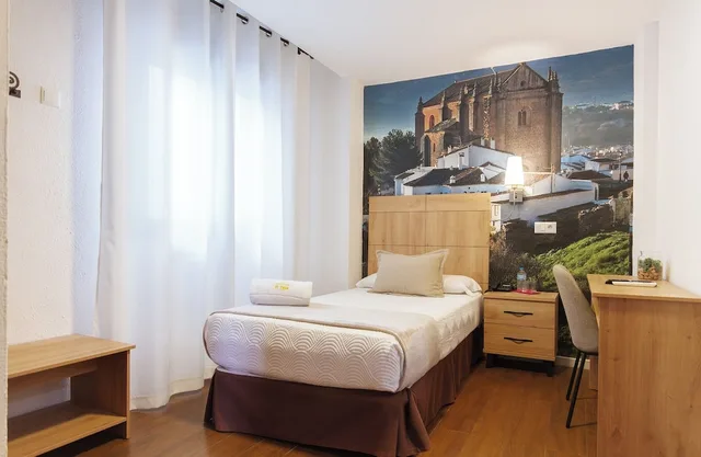 غرفة قياسية مفردة بسرير فردي، Hotel El Tajo and Spa 1/8