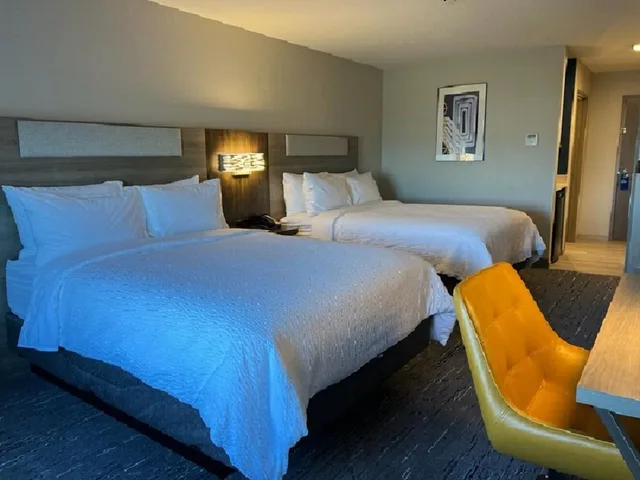 غرفة قياسية بسرير فردي، Holiday Inn Express Rensselaer, an IHG Hotel 3/4